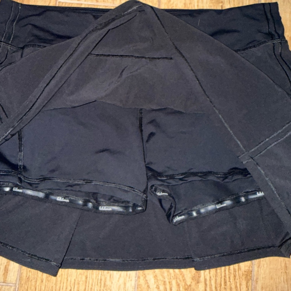 Lululemon size 10 black Pace Rival Mid-Rise Skirt
Long - Picture 10 of 14